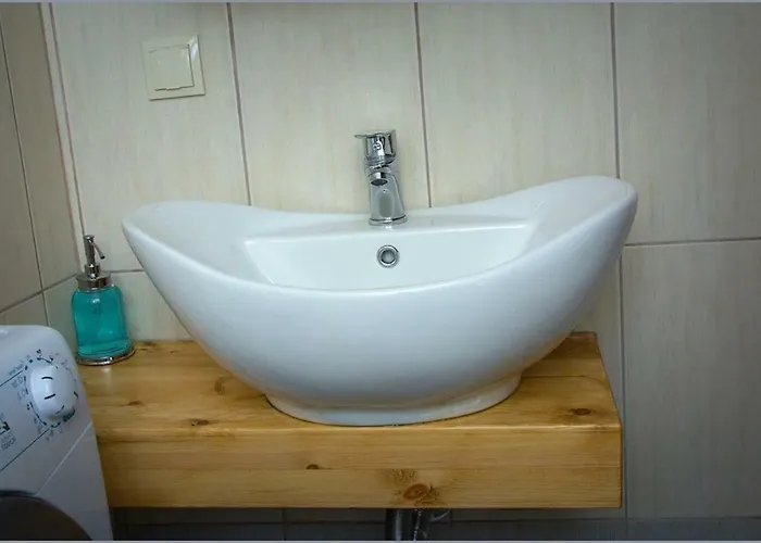 Apartamento Quiet Urban With Private Backyard *