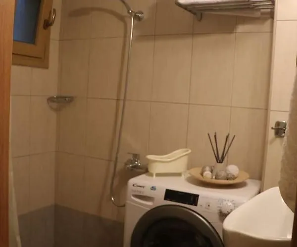 Quiet Urban With Private Backyard Apartamento