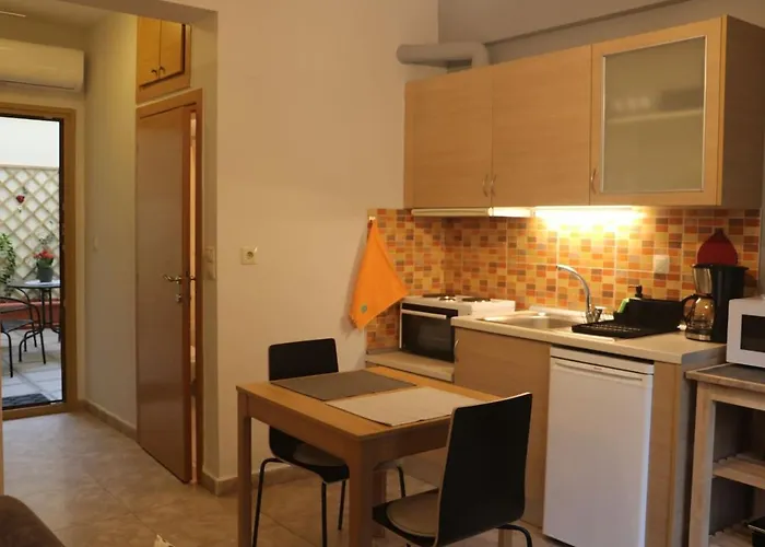 Apartamento Quiet Urban With Private Backyard